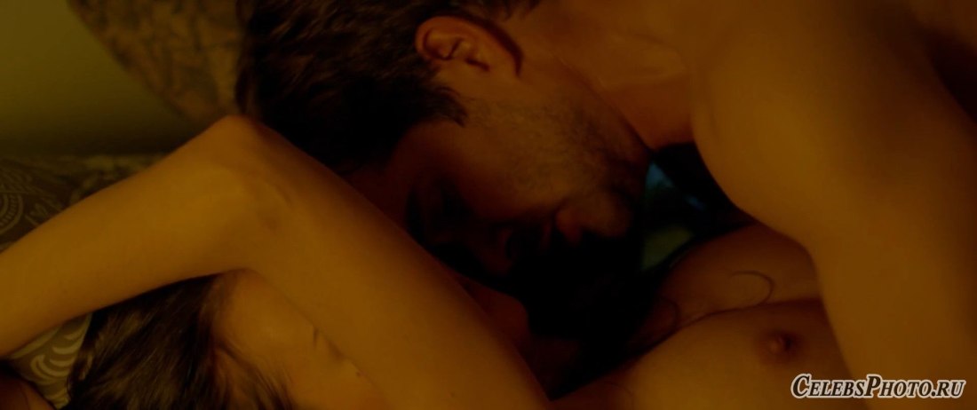 Паулина Андреева топлес