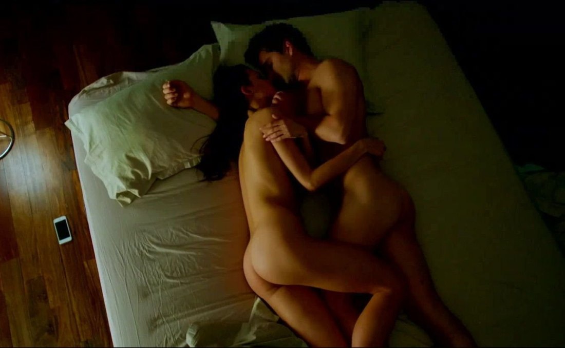 Паулина Андреева сиськи