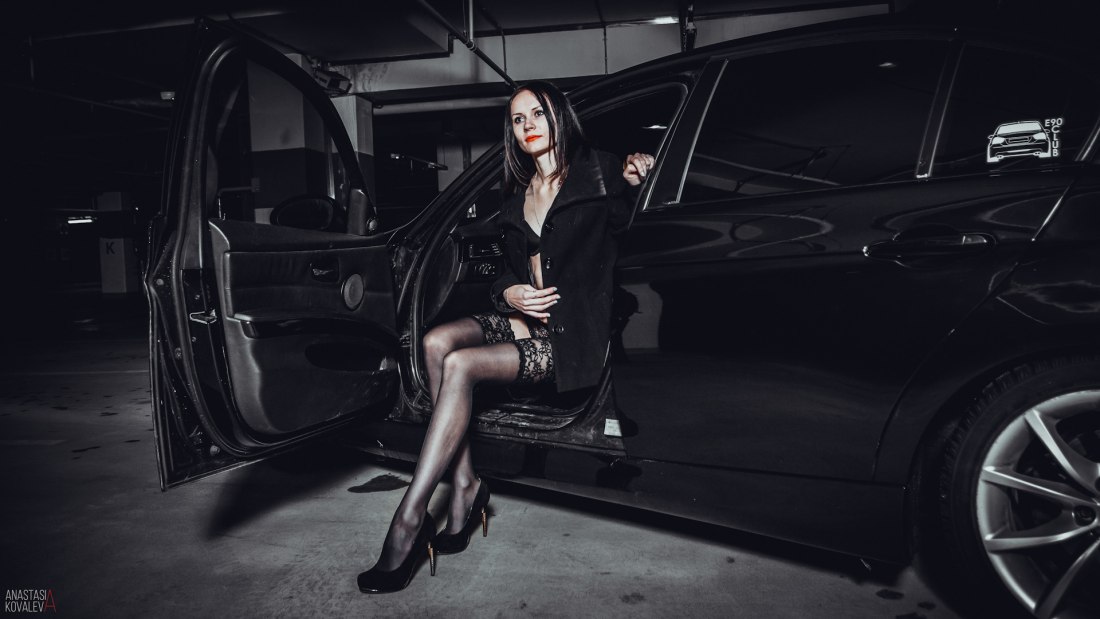 Анастасия Решетова желтый купальник