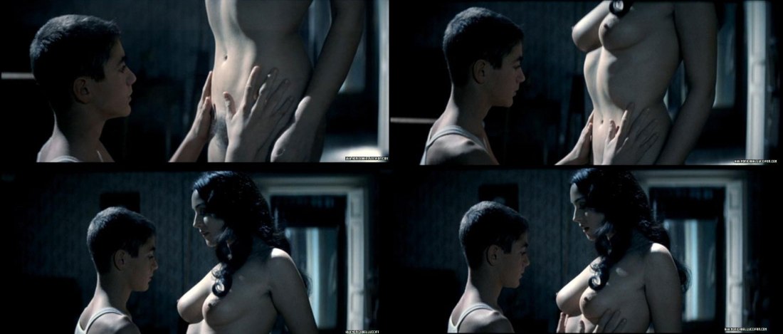 Моника Беллуччи голая мокрая