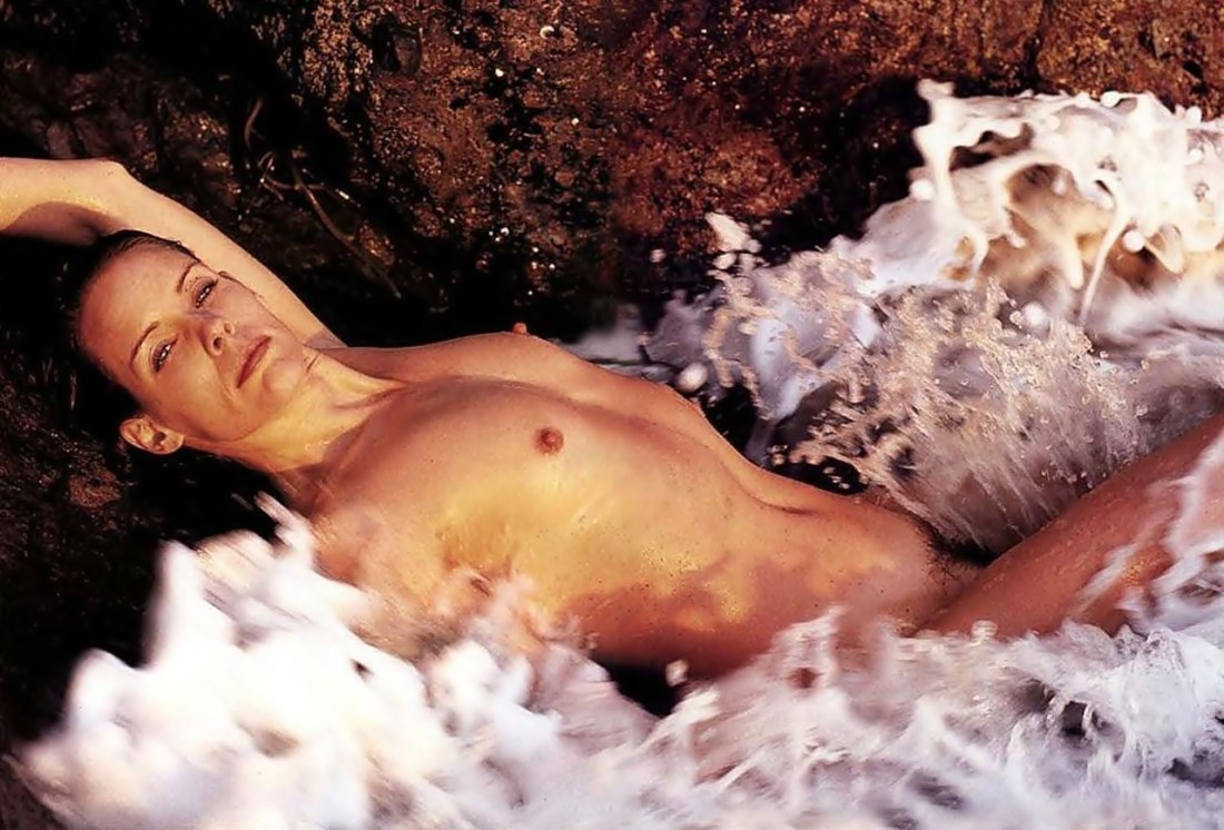 Александра пол голая фото