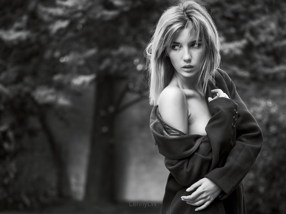 Джон Аллен Нельсон голый