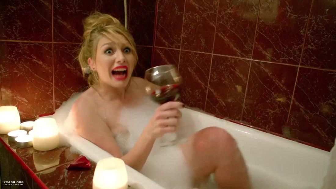 Голые волосатые блондинки в платье