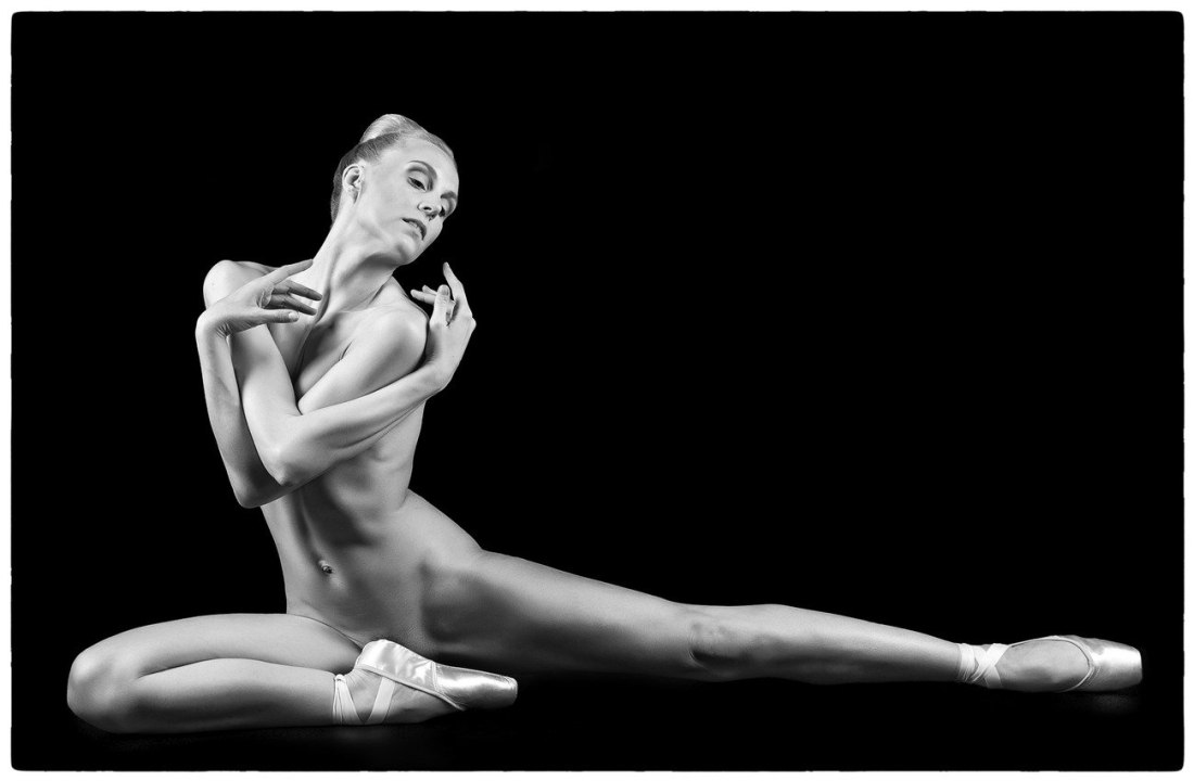 Балерина Jasmine a Lea a Dancers 4