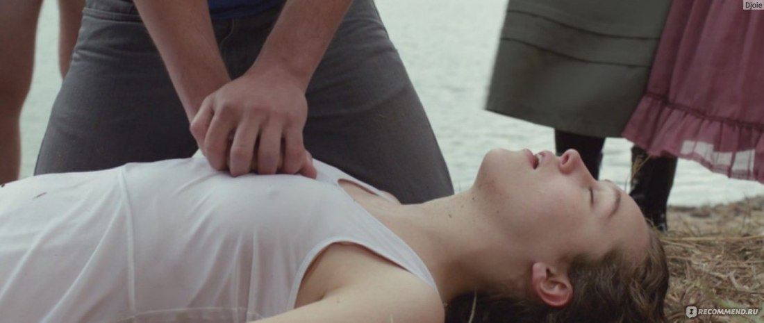 Алисия дебнем в Нижнем белье