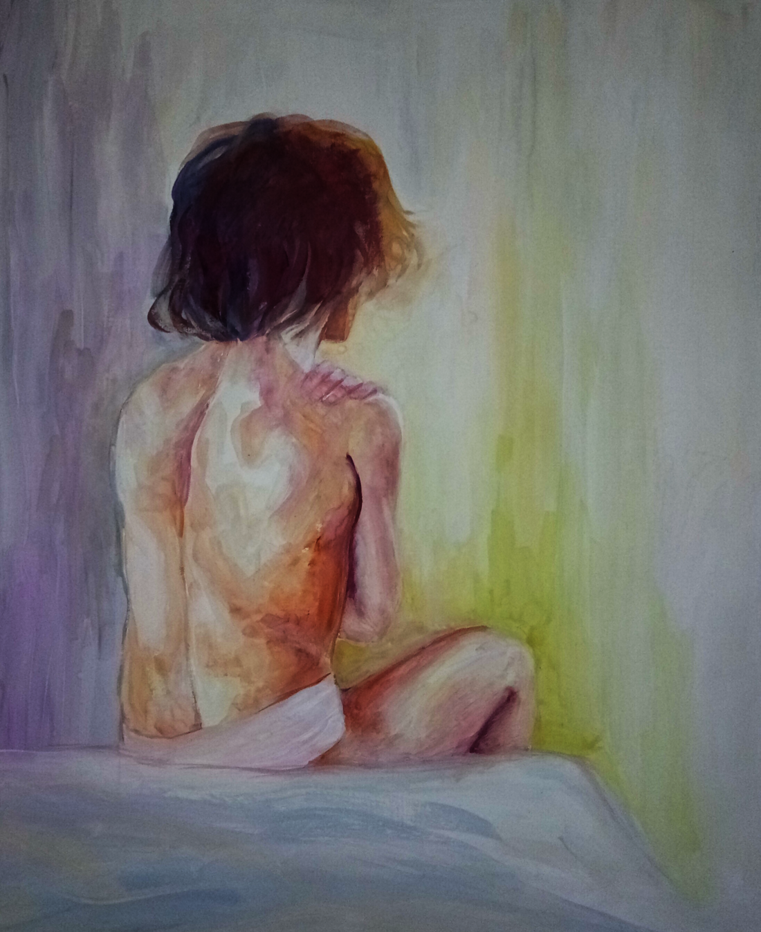 Маленькая девочка голая сидит на море