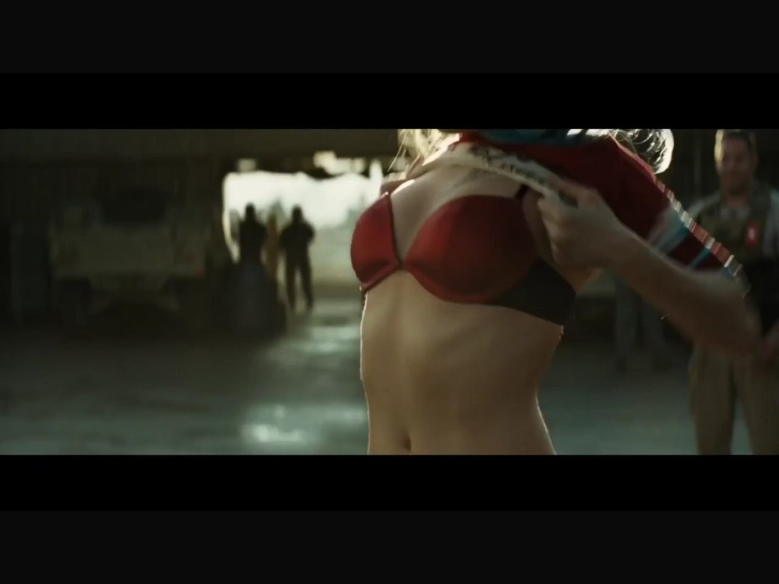 Голая Харли куин косплей