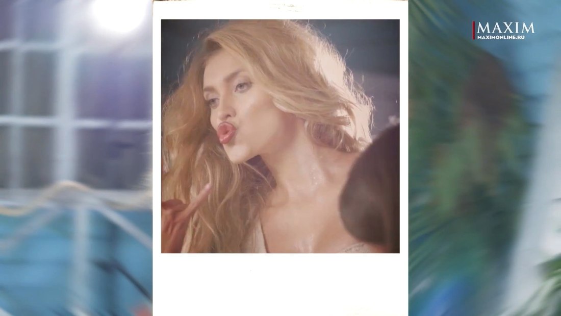 Леся Никитюк орёл и Решка ноги