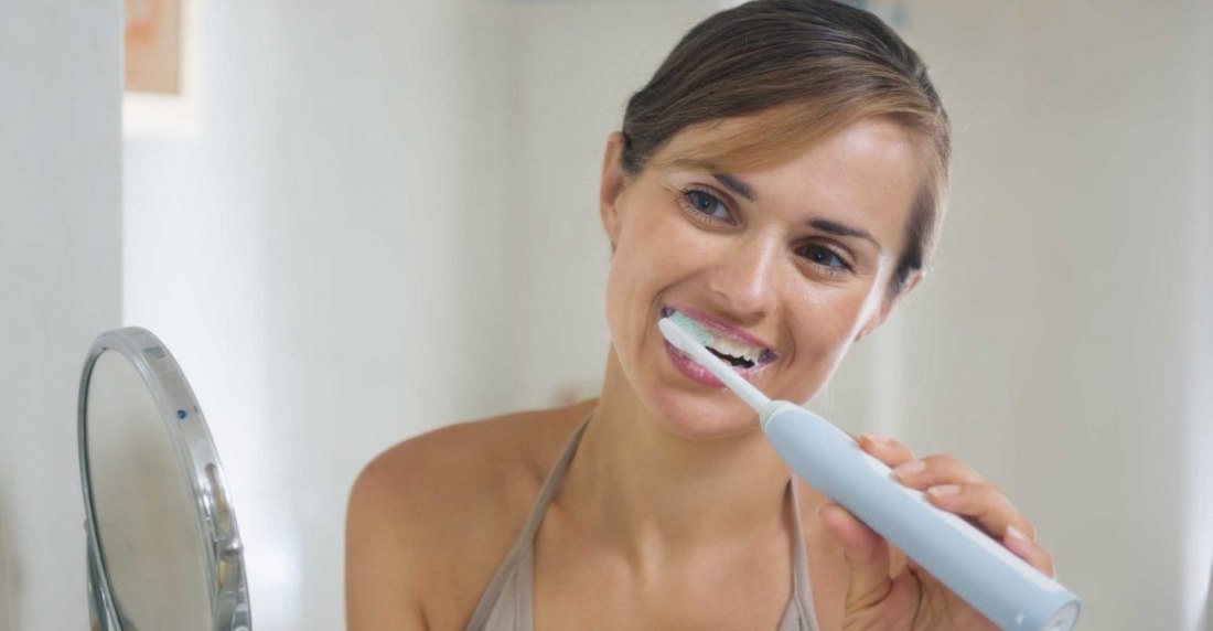 Возвратно-поступательное движение зубной щетки