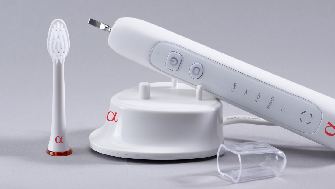 Зубная щетка