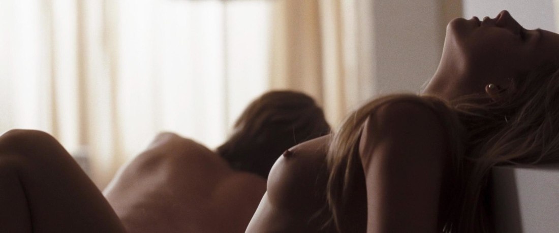 Эмбер Херд голая в фильме