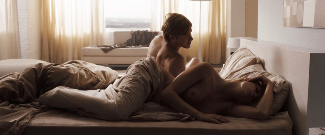 Эмбер Херд голая в фильме