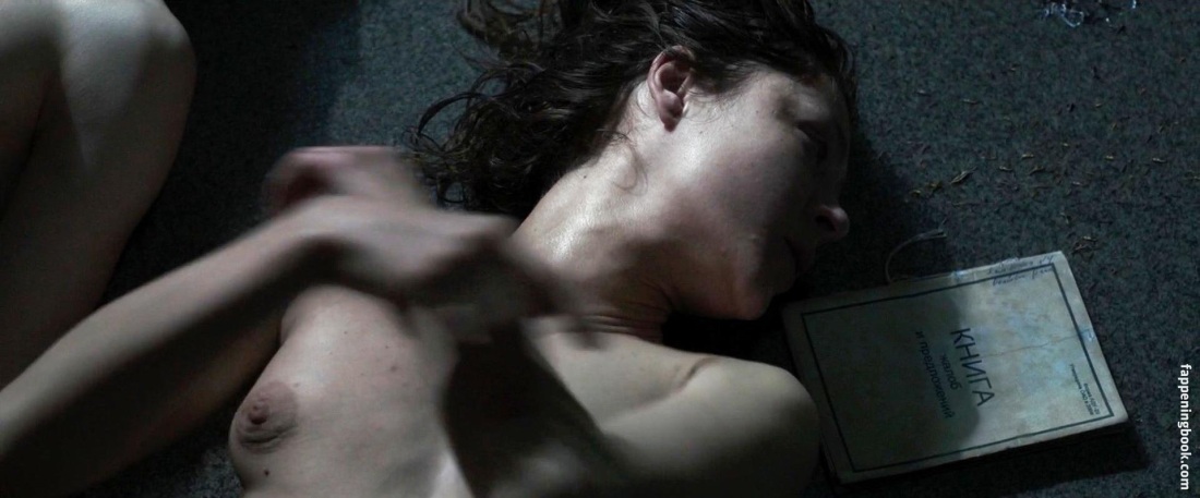 Голая Елена Анайя кожа в которой я живу