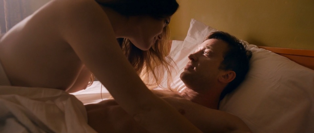 Ханна Джон Кейман голая