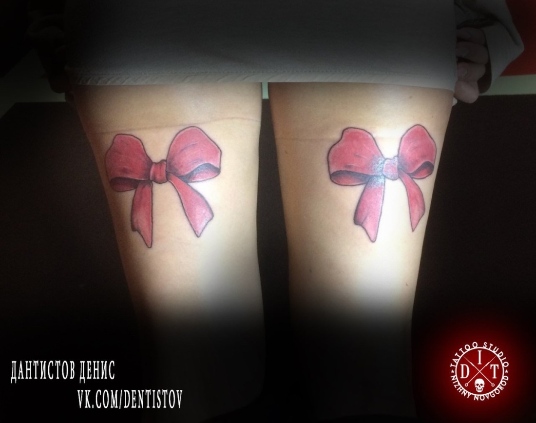 Бантики на ногах