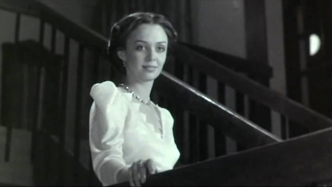 Вероника Кастро в молодости купальнике