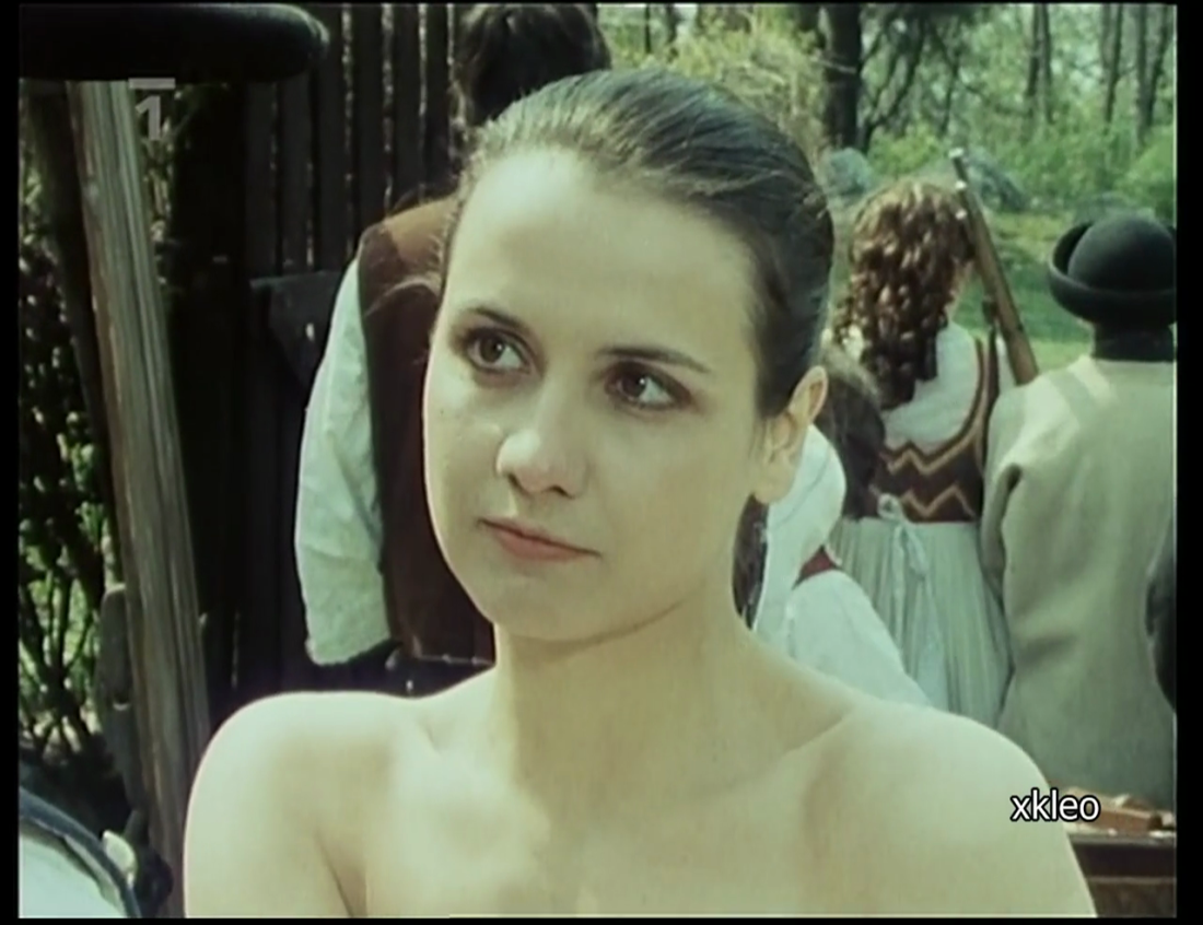 Голые сиськи Эмбер Херд