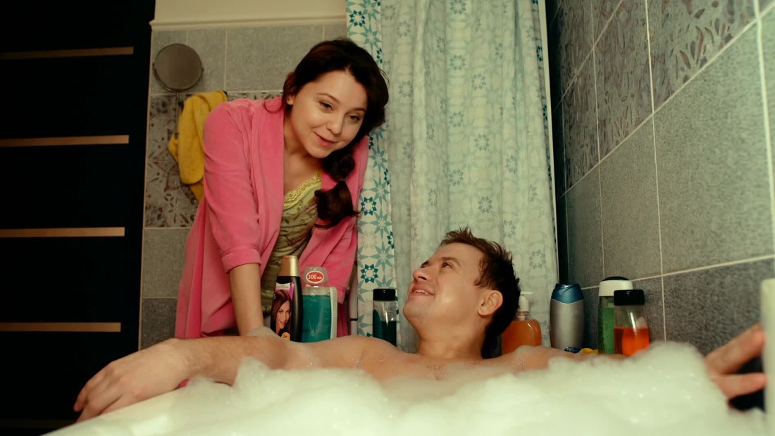 Валентина Рубцова универ ножки