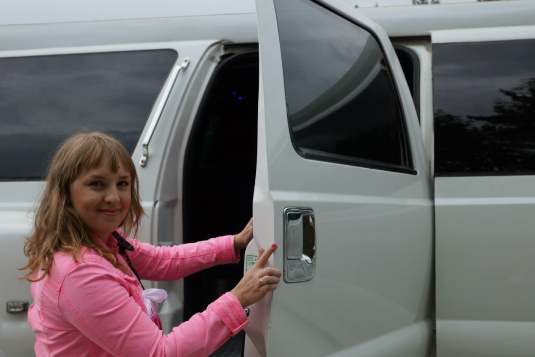 Екатерина Мостепан с подругами фото