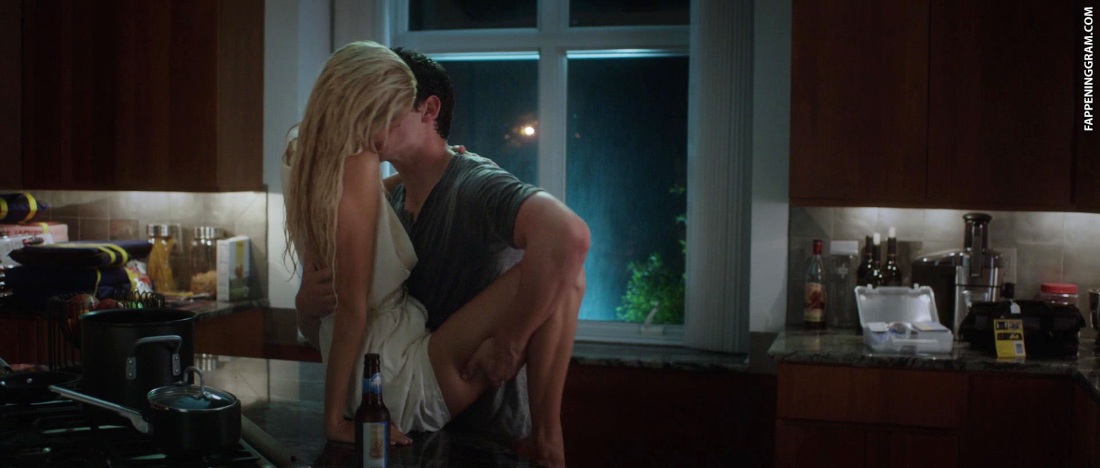 Фрида Пинто эротические сцены