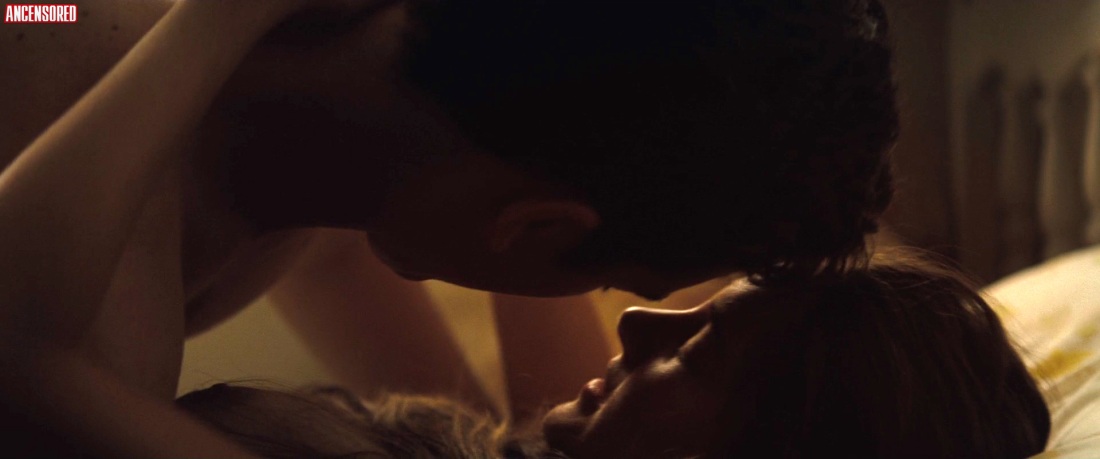 Шейлин Вудли попка голая