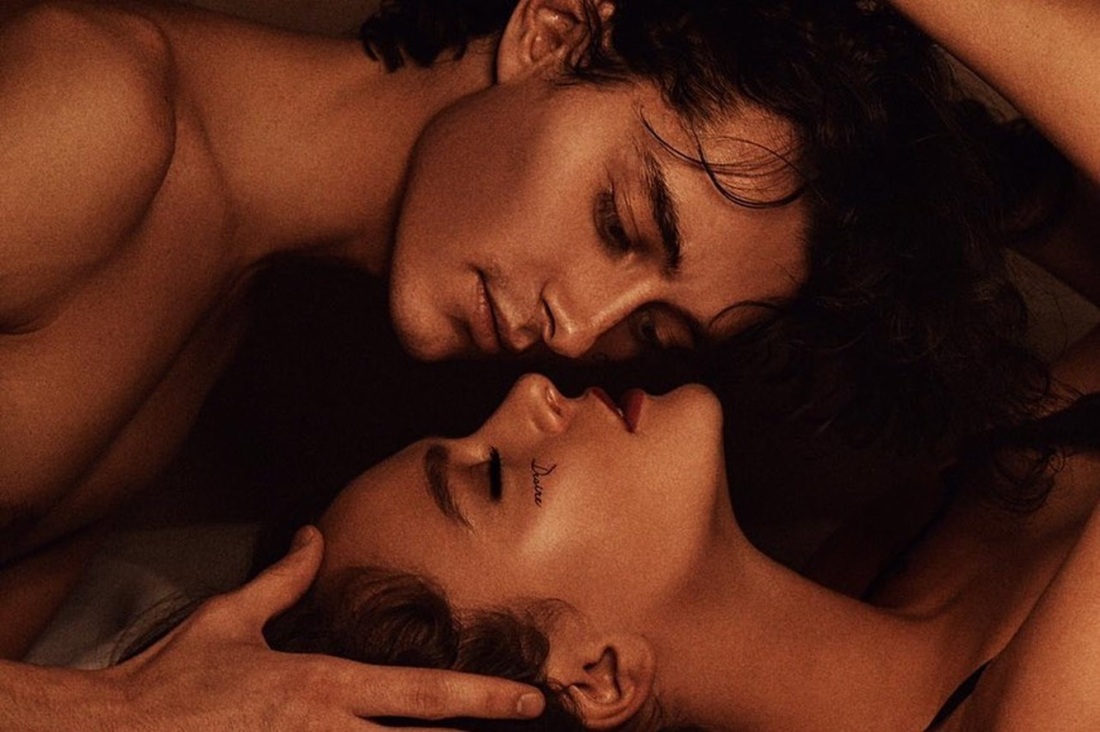 Актриса Аглая Тарасова голая