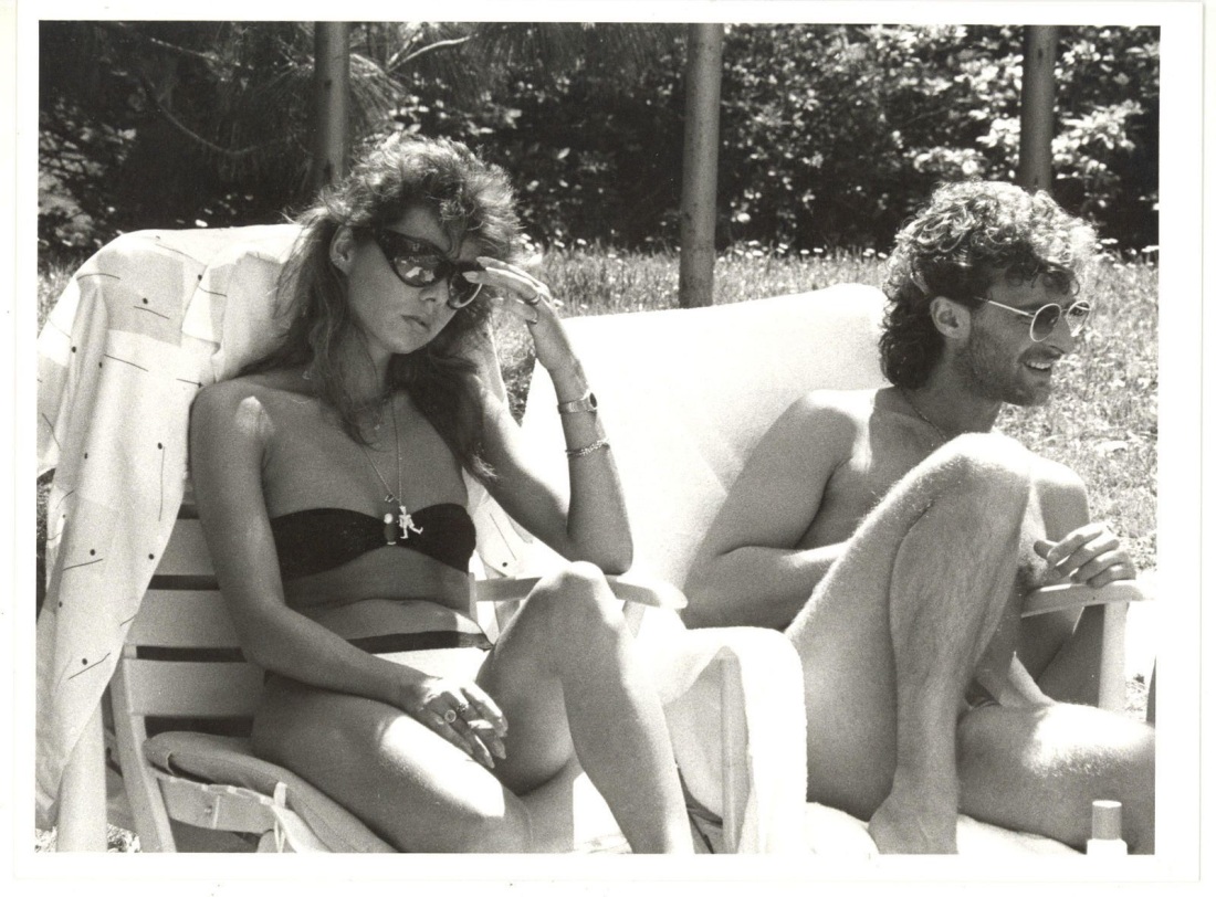 Мистер и миссис Смит голые