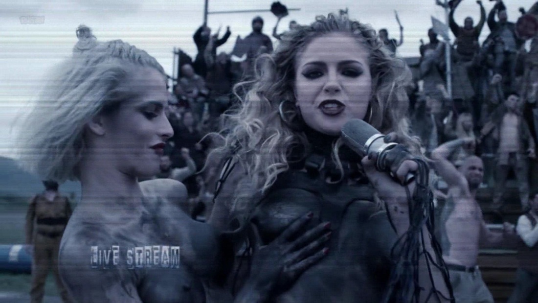 Люси Саутхолл Смертельная гонка 4