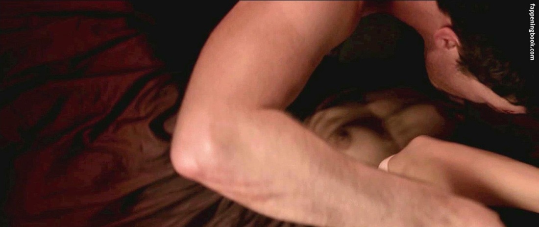 Élodie Bouchez Элоди Буше нагишом