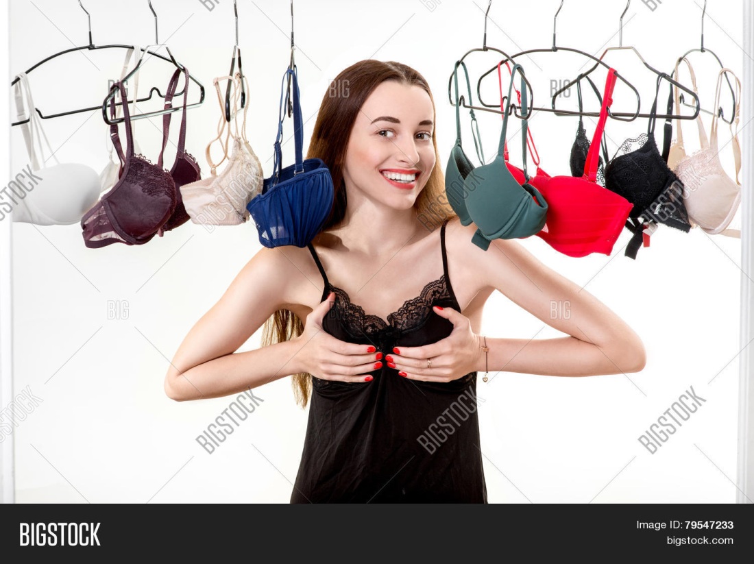 Свободное платье на голое тело