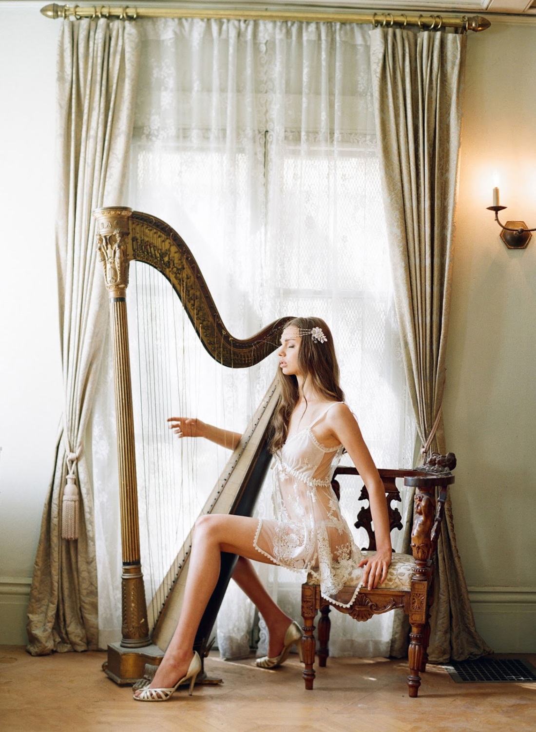 Голая жертвоприношение