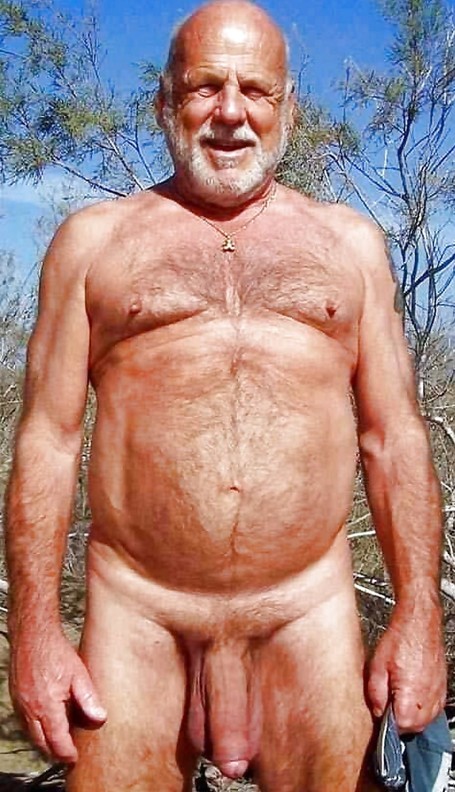 Старые волосатые толстые мужики
