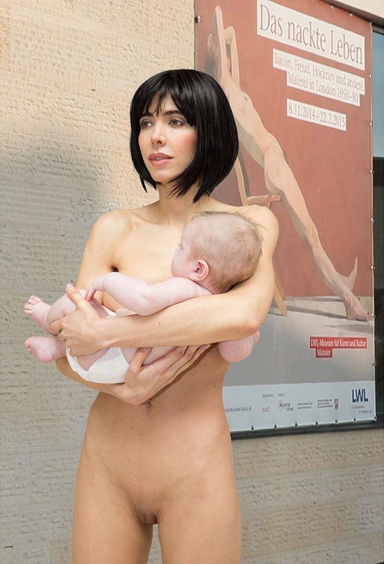 Швейцарская художница Мила Муаре