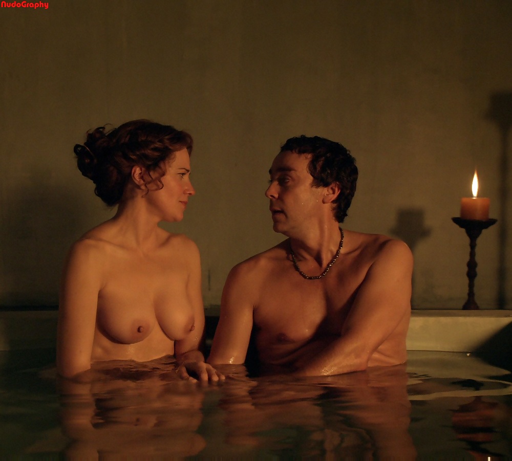 Люси Лоулесс Спартак кровь и песок nude