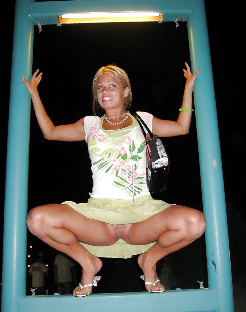 В день рождения жена без трусов