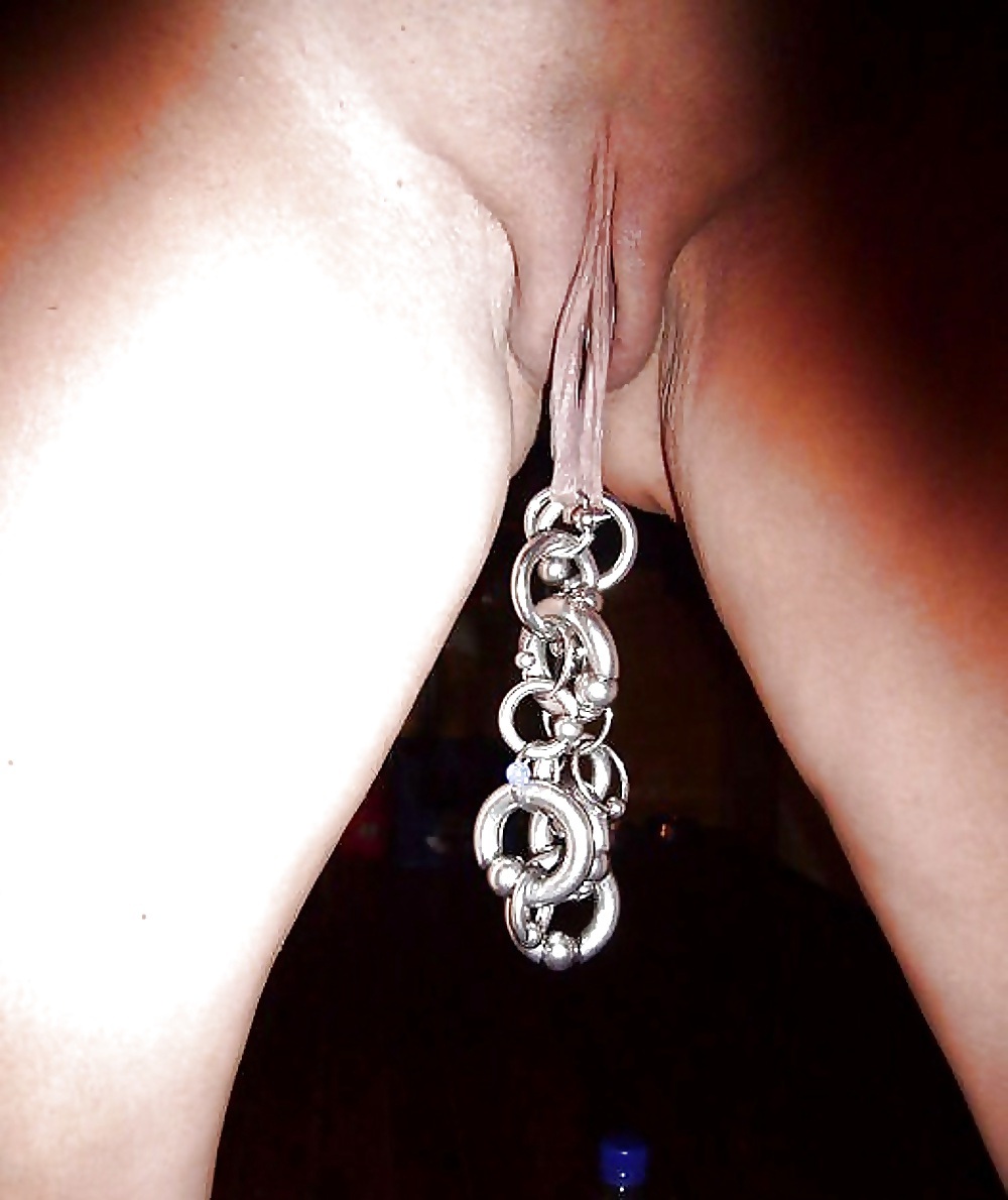 Пирсинг клитора сережки