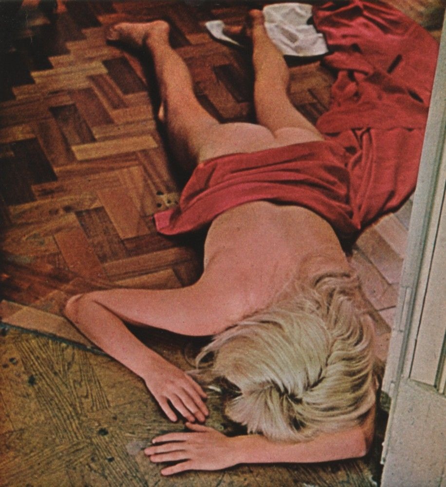 Катрин денёв голая в фильме сирена с Миссисипи