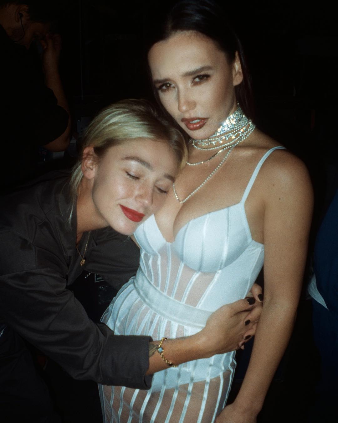 Катя Кищук и Ольга Серябкина Максим