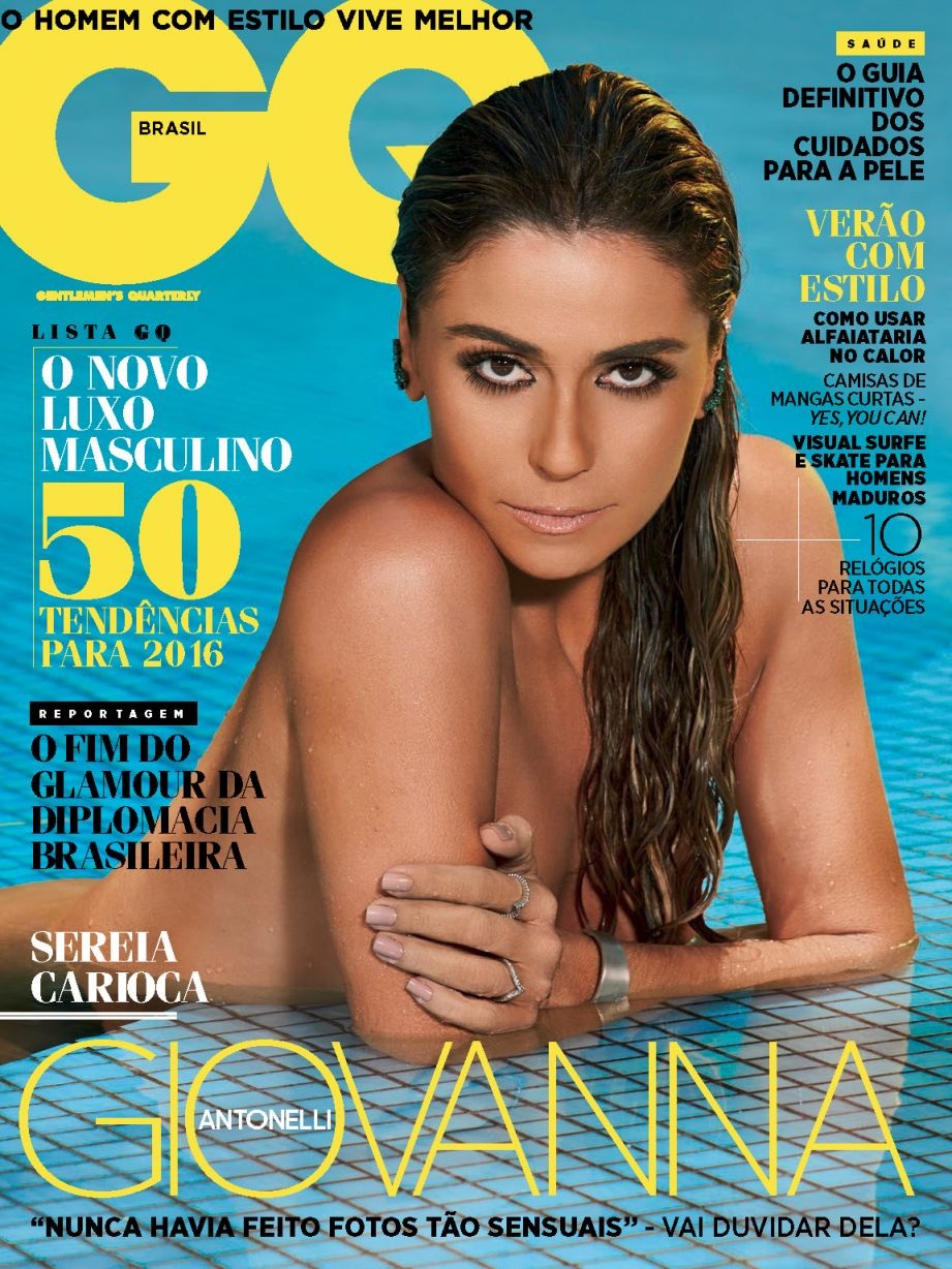 Дебора Насименту топлесс