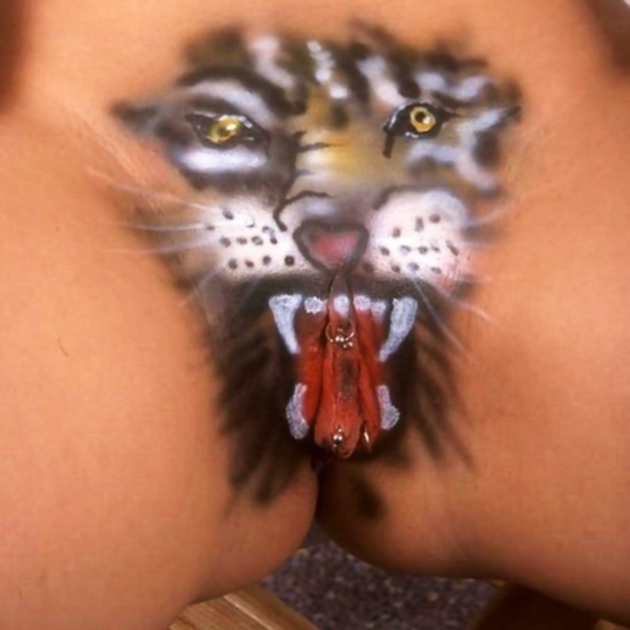 Татуировки на интимных местах