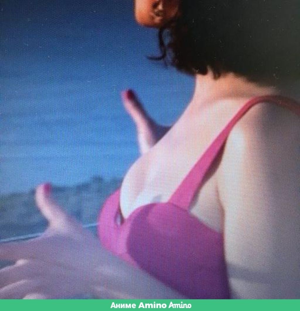 Марина Кравец бюст