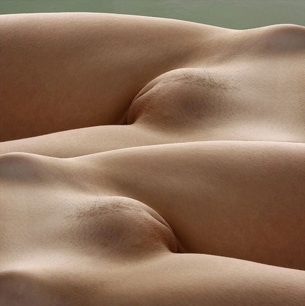 Венерин бугорок Mons Veneris