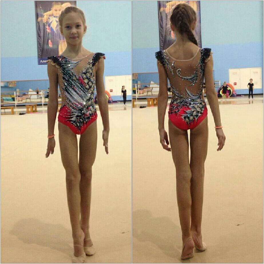 Полина Стремоусова фото голая