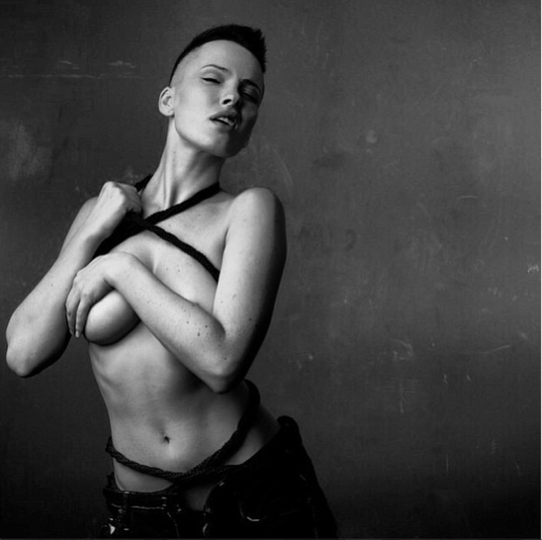 Даша Астафьева Nikita Максим