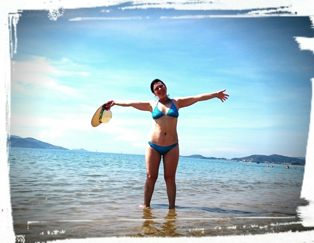 Голые женщины в военных фильмах