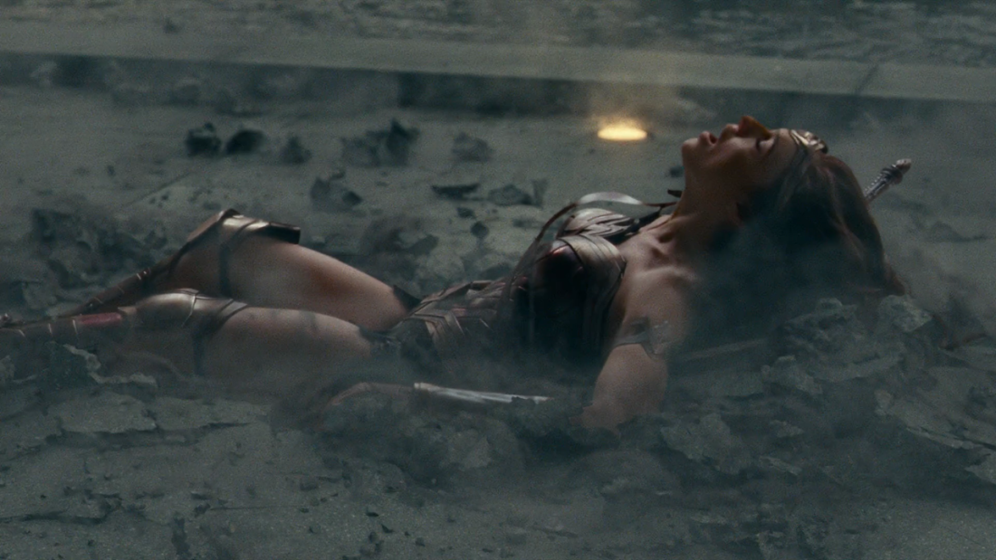 Галь Гадот фейк