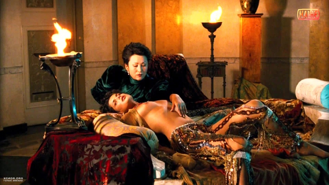 Валентина Азаров сиськи