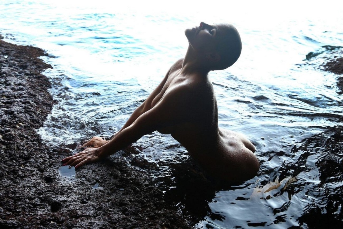 Голая Вовченкова Мария