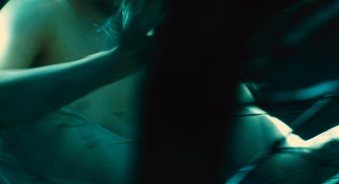 Эмма Уотсон маленькие сиськи