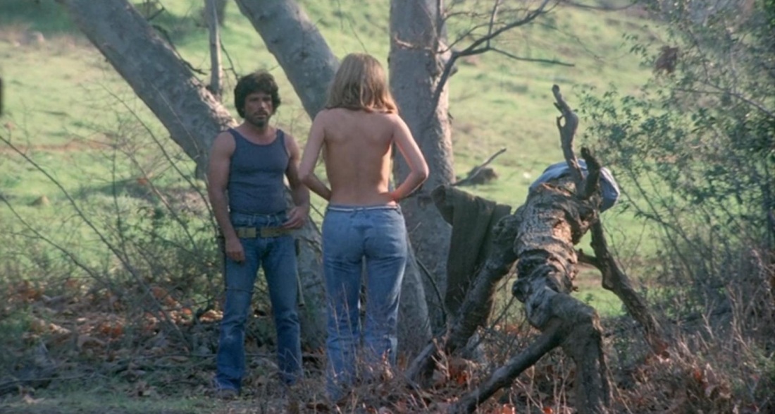 Меган Фокс тело Дженнифер озеро